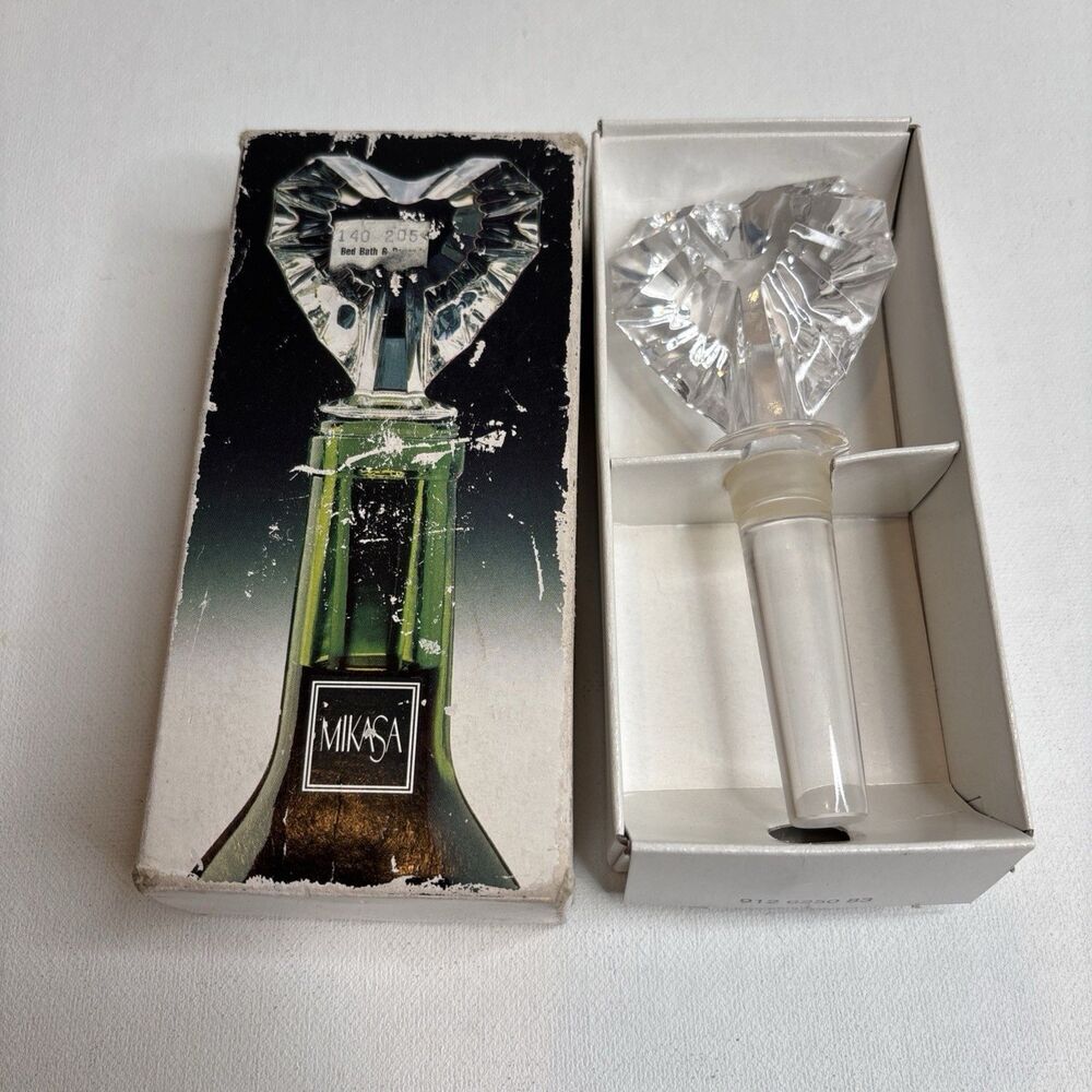 Mikasa Venus Heart Wine Bottle Stoppers Austrian Lead Crystal T8192-900 NOS